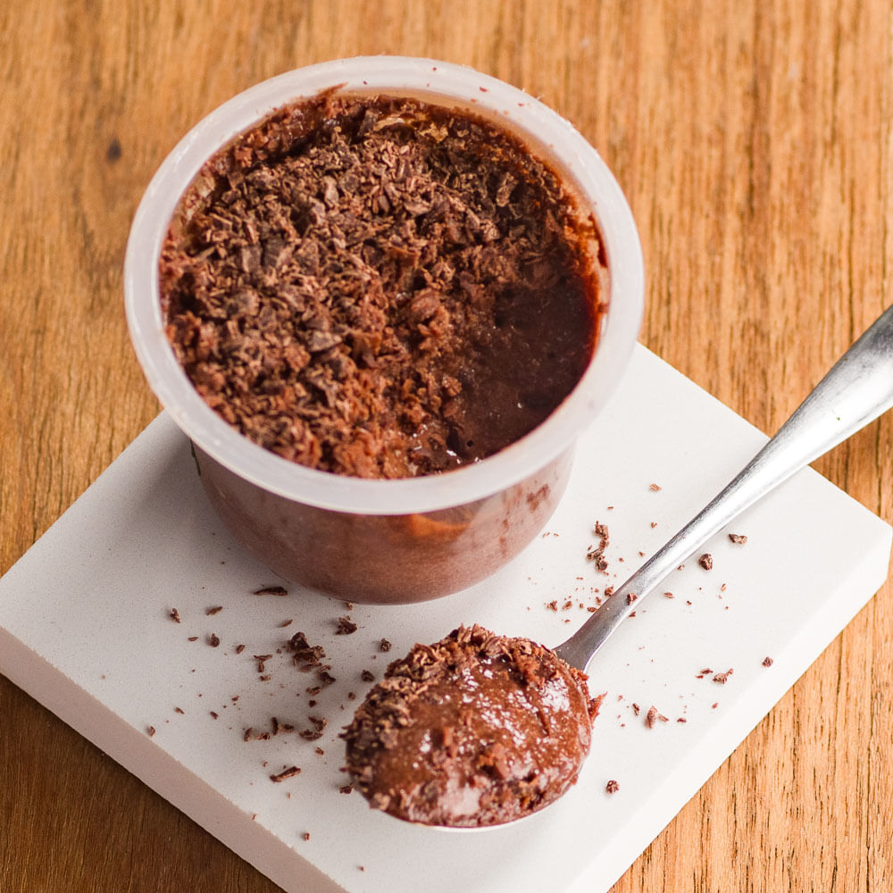 Receita de Mousse de Chocolate acompanhado de Castanha de Caju