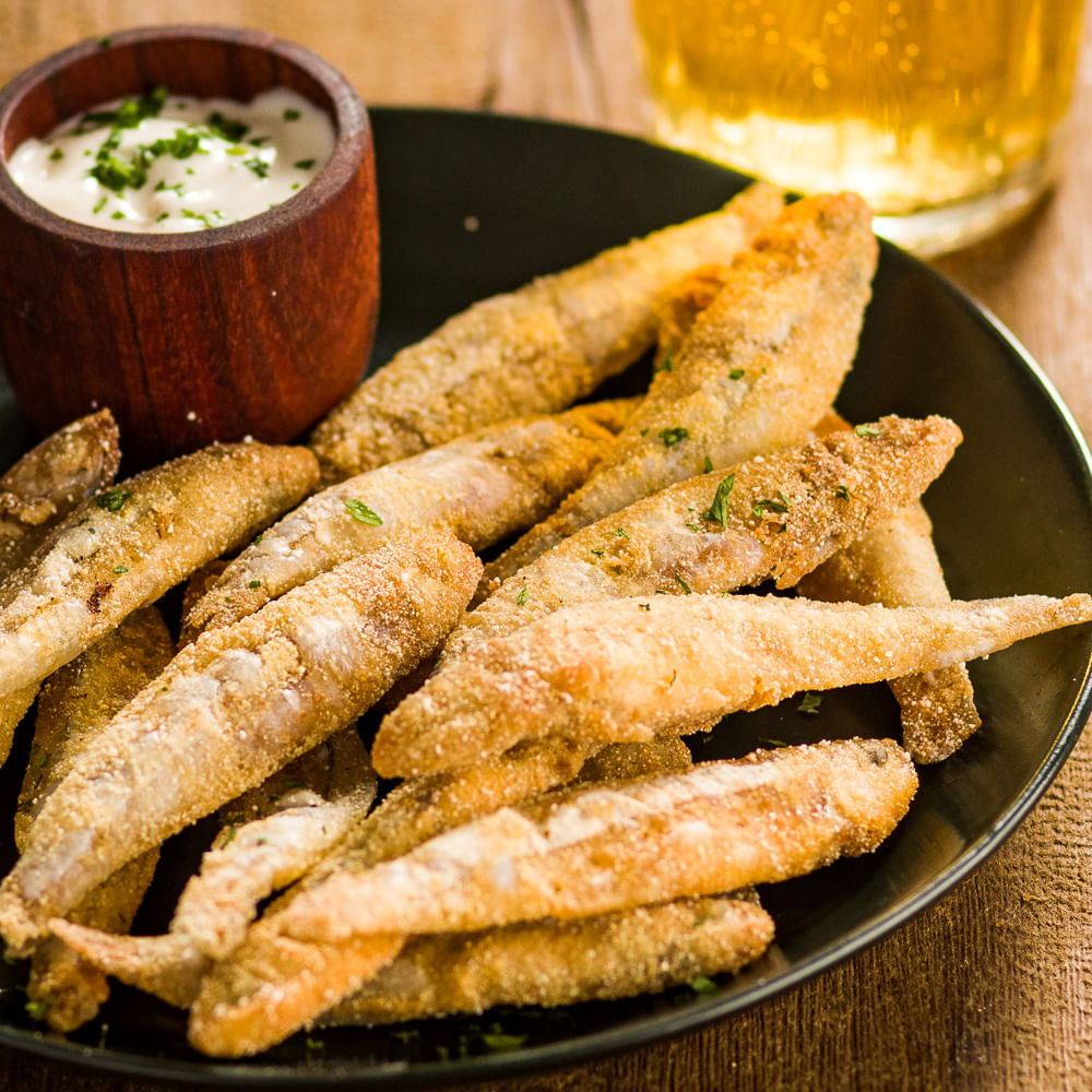 Receita de Manjuba empanada no fubá