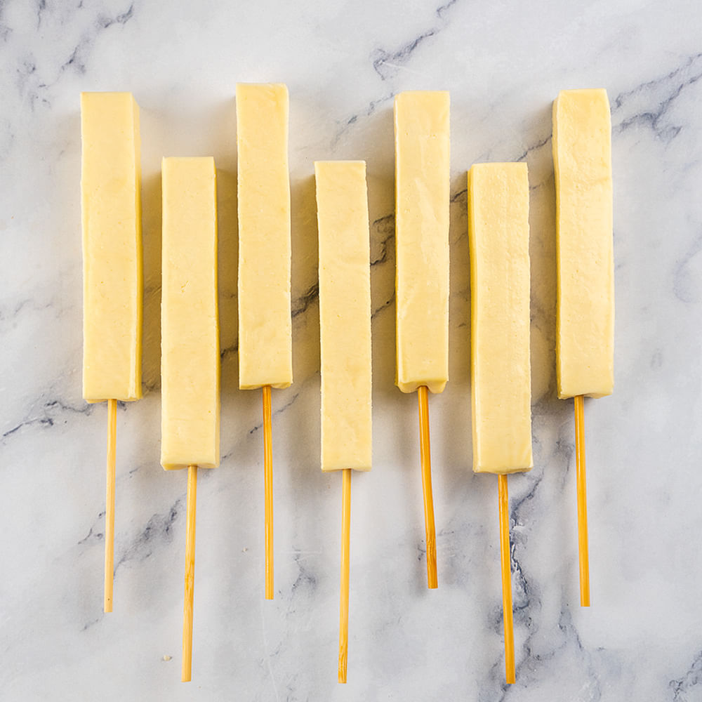 Receita de Espetinho de queijo coalho