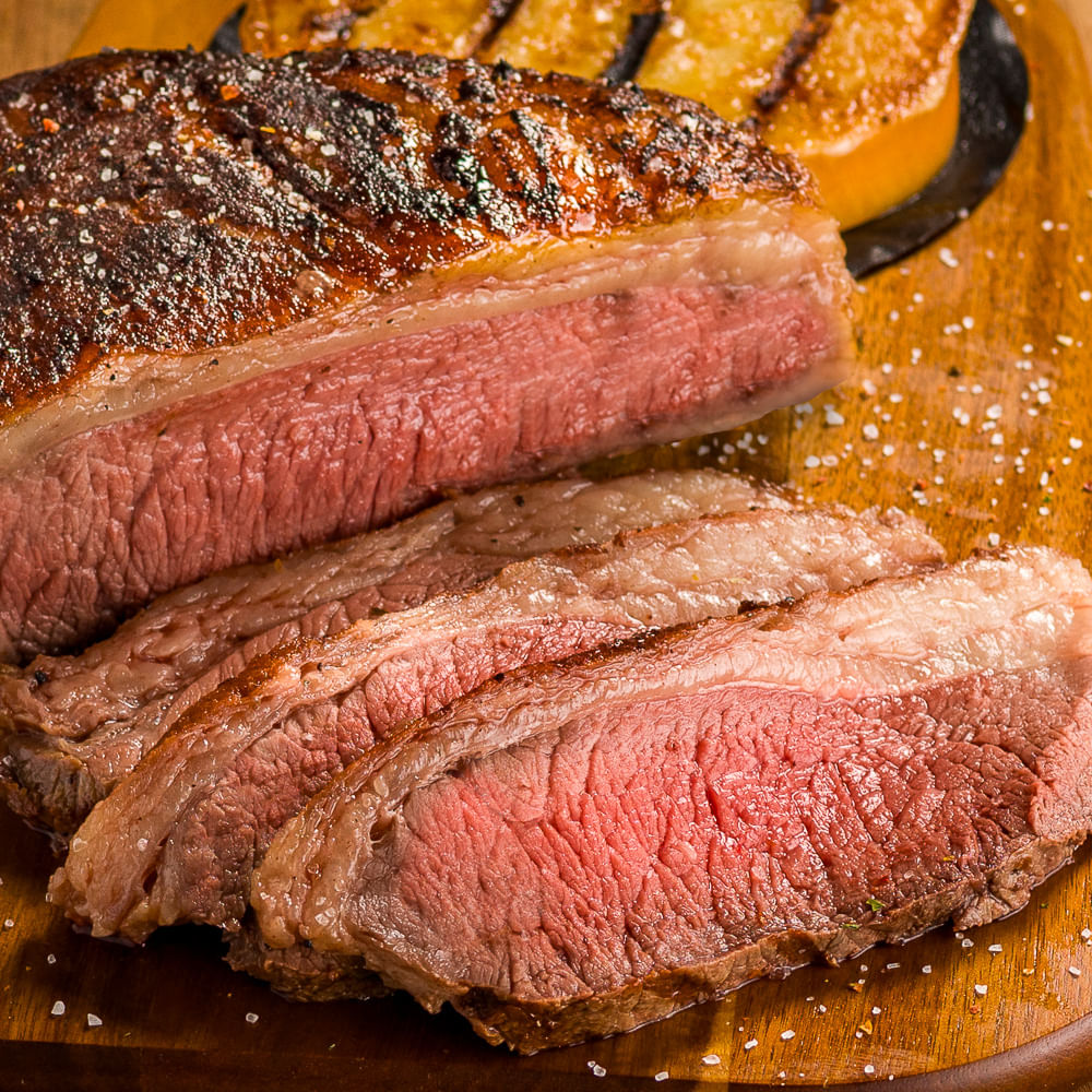 Receita de Ponta (baby) picanha com provoleta na brasa