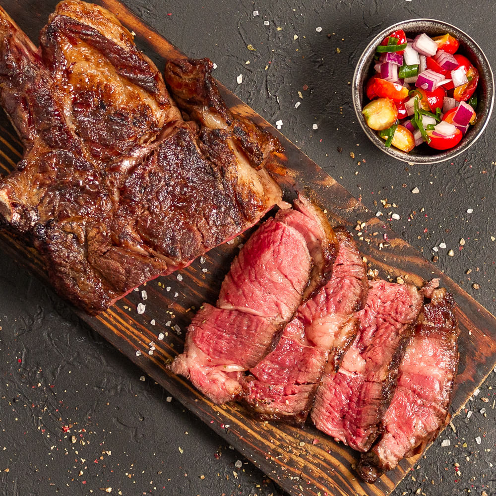 Receita de Tomahawk com vinagrete de acerola