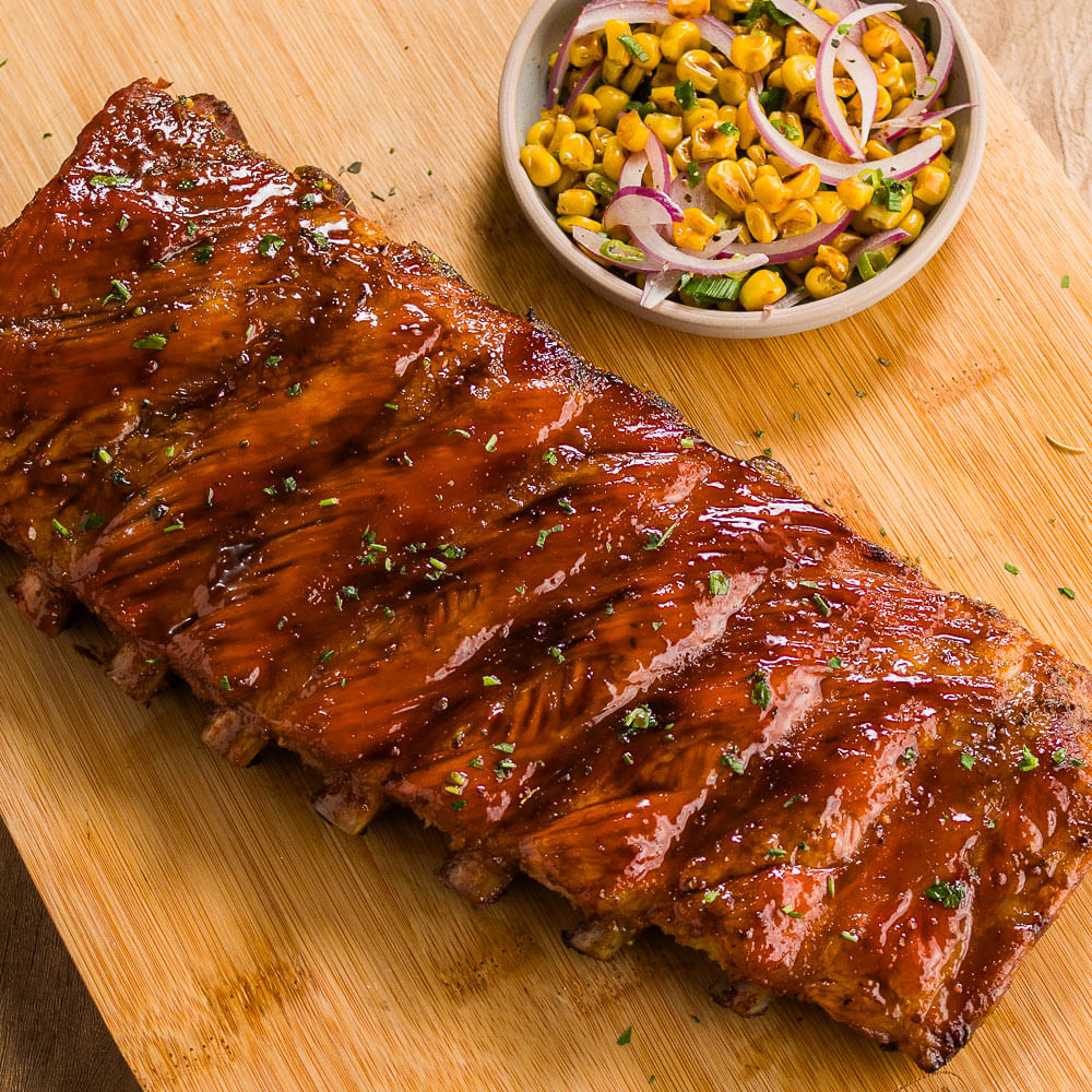 Receita de Costela Suína no Mel com Salada de Milho tostado