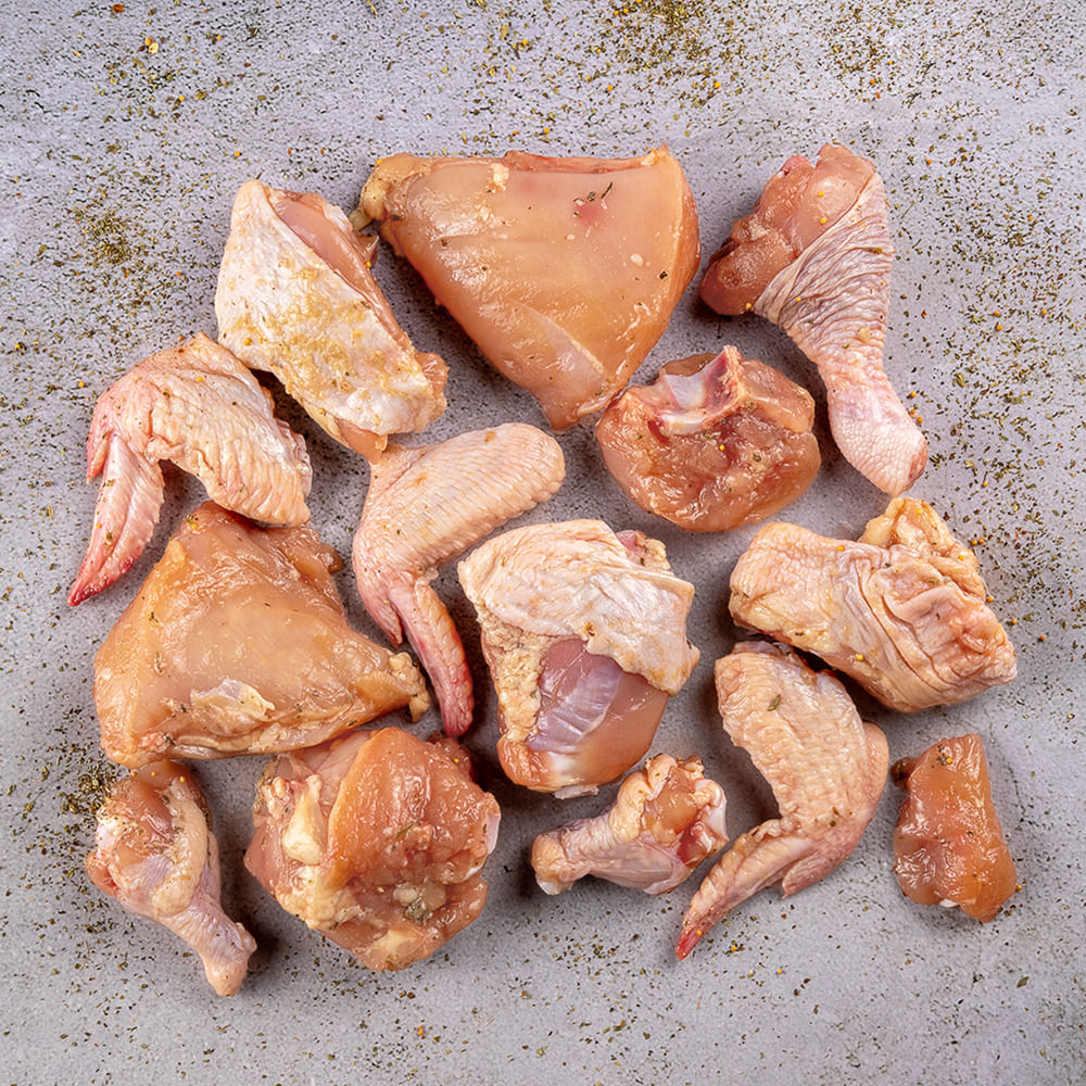 Receita de Frango a passarinho com salada de tremoço