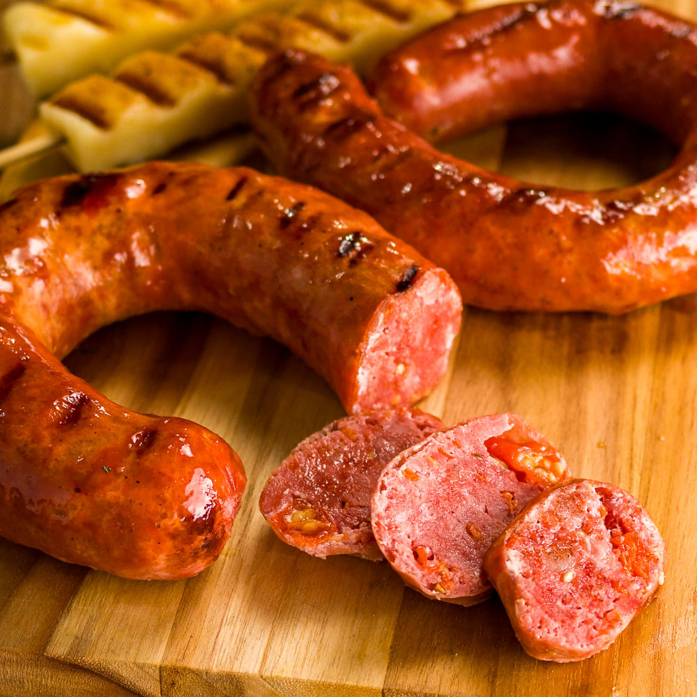 Receita de Linguiça suína com pimenta biquinho acompanhada de queijo coalho