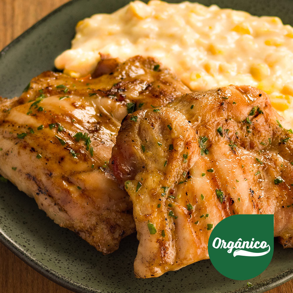 Receita de Filé de coxa sobrecoxa orgânico com pesto
