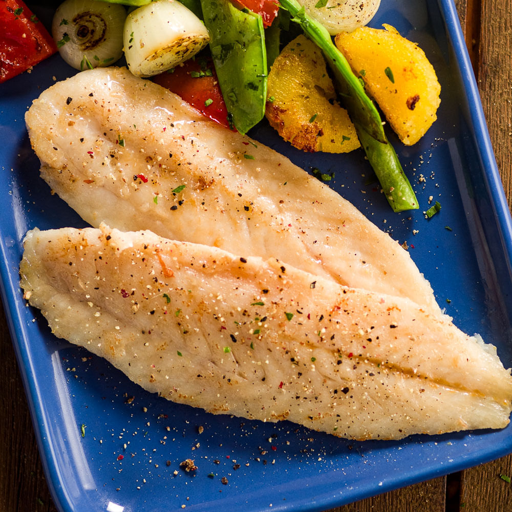 Receita Filé de pescadinha e legumes tostados