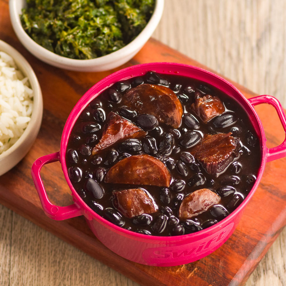 Receita de Feijoada com couve refogada