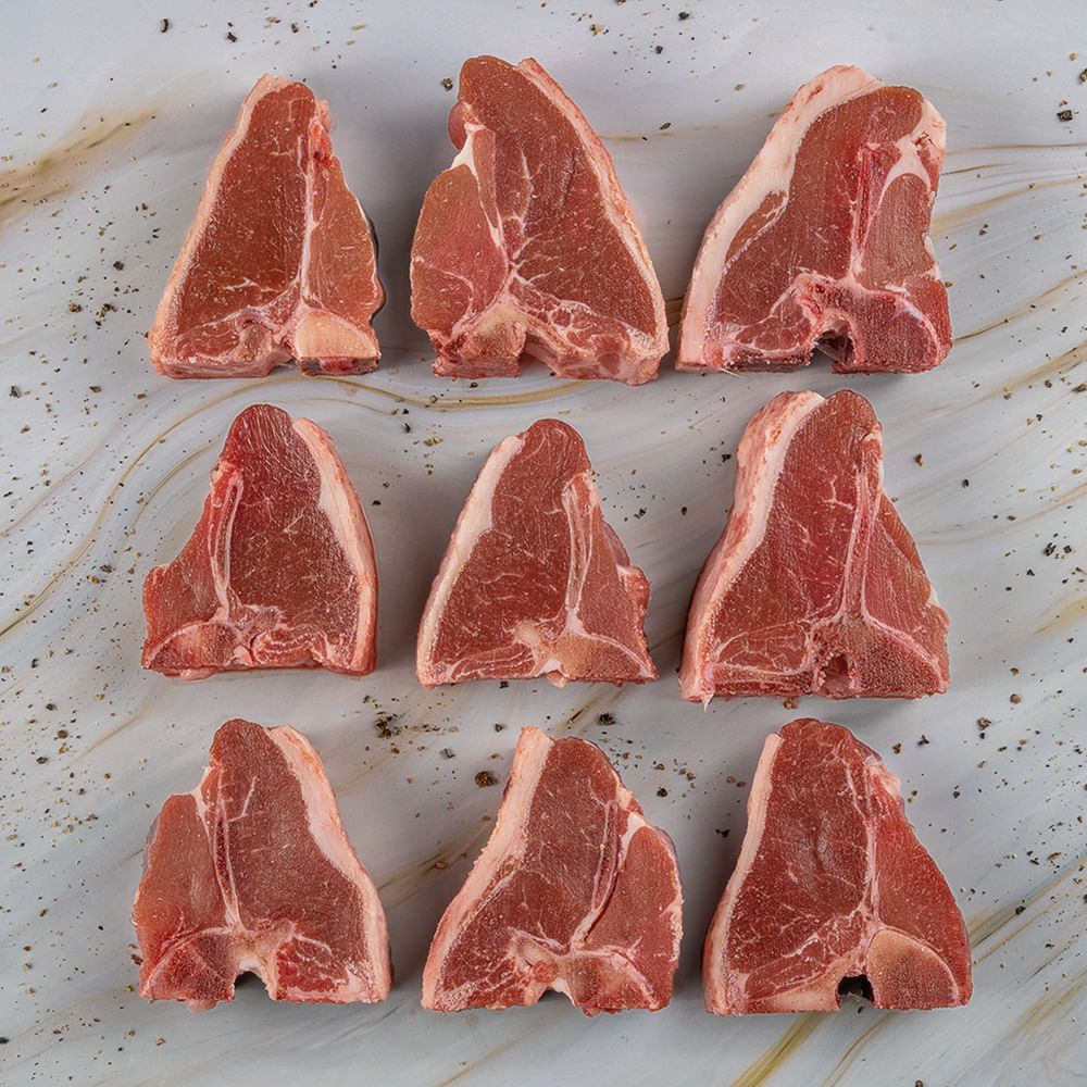 Receita de T-bone de cordeiro grelhado com cuscuz marroquino