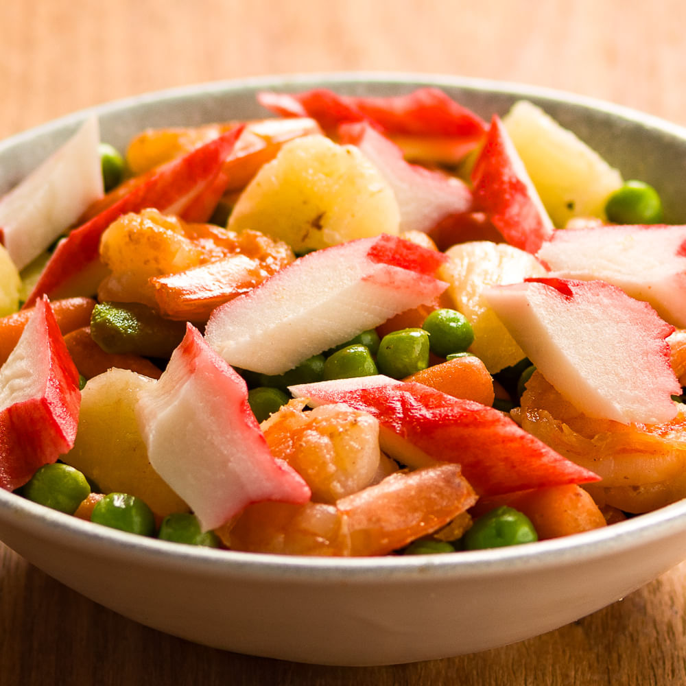 Receita de Salada tropical de Kani Kama