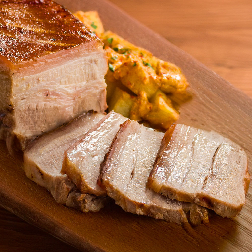 Receita de Panceta Braseada com Batatas Apimentadas