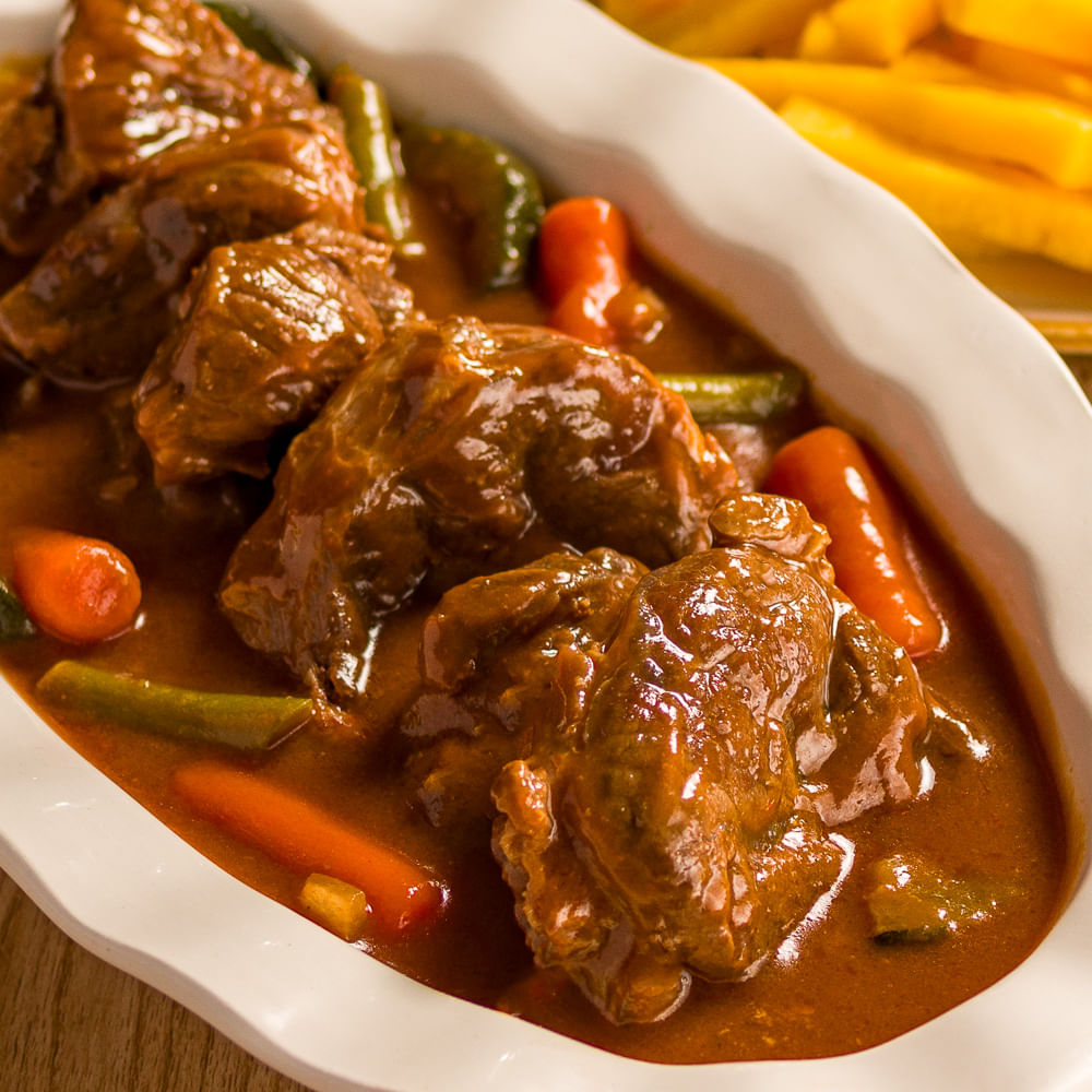 Receita de Músculo na pressão com legumes