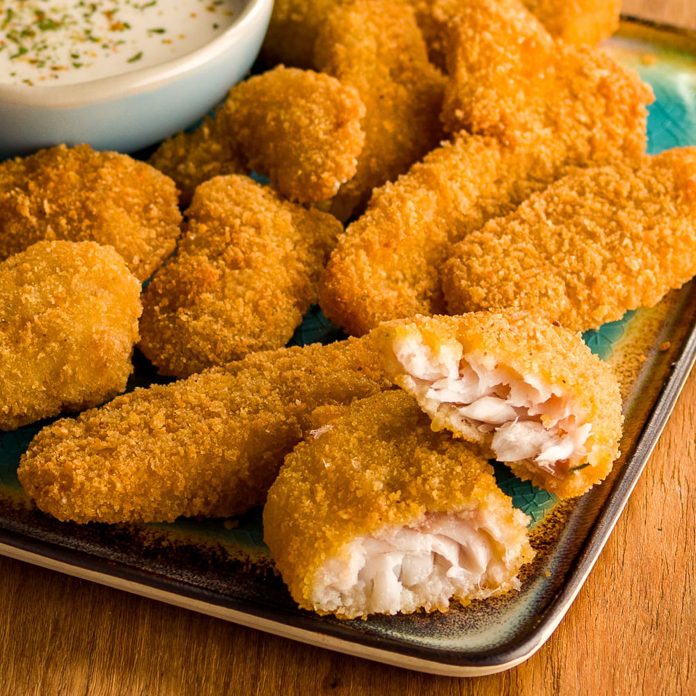 Receita de Iscas de tilápia com molho de alho cremoso com ervas de provence