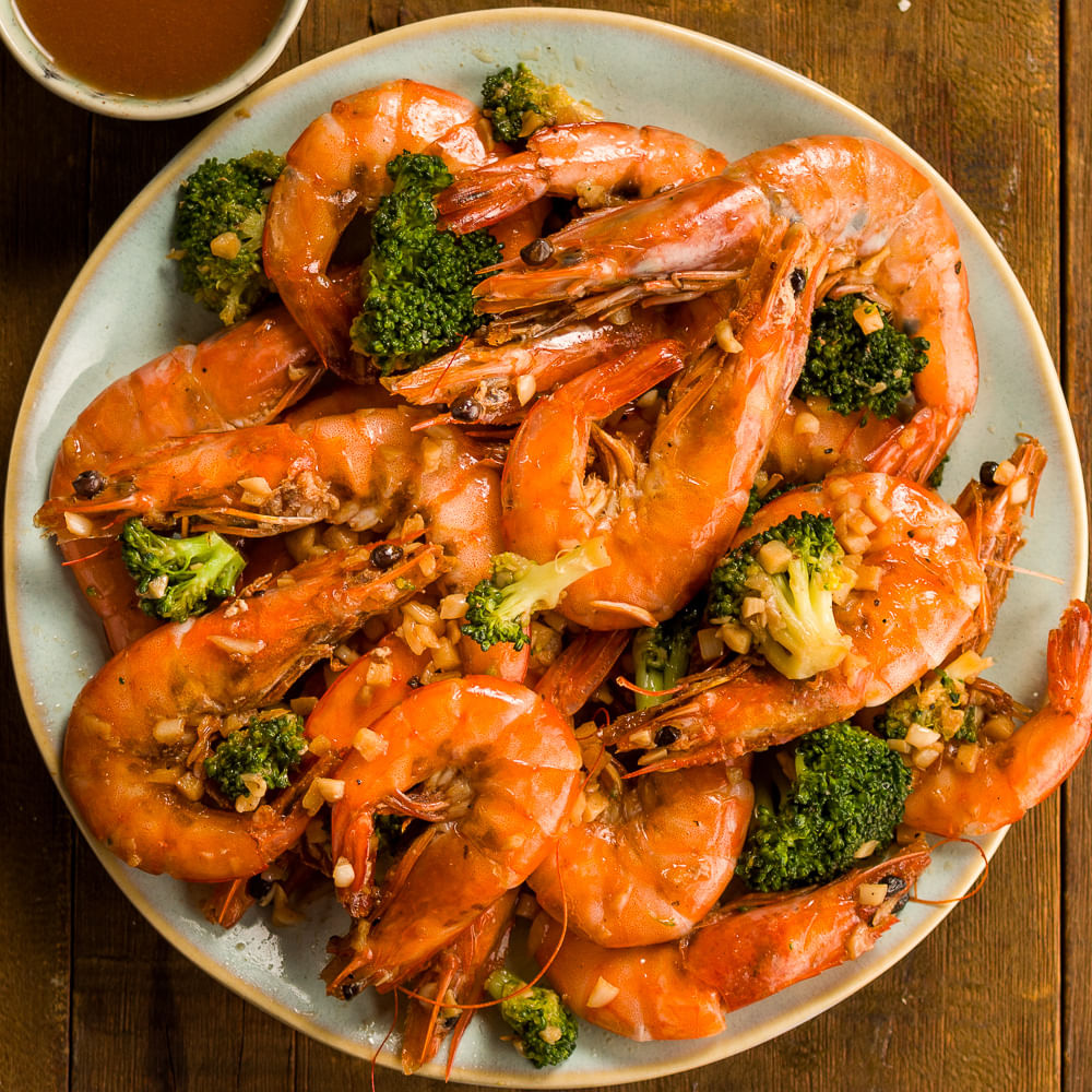 Receita de Camarão com brócolis e molho de pimenta