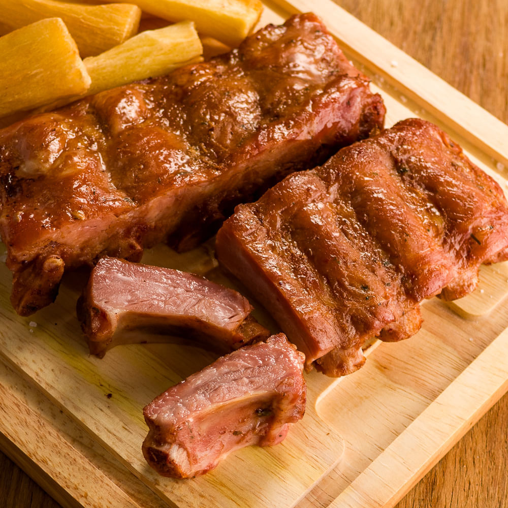 Receita de Costela minga assada com mandioca frita