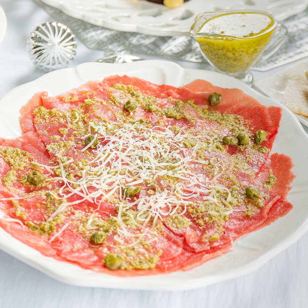 Carpaccio com molho de alcaparras