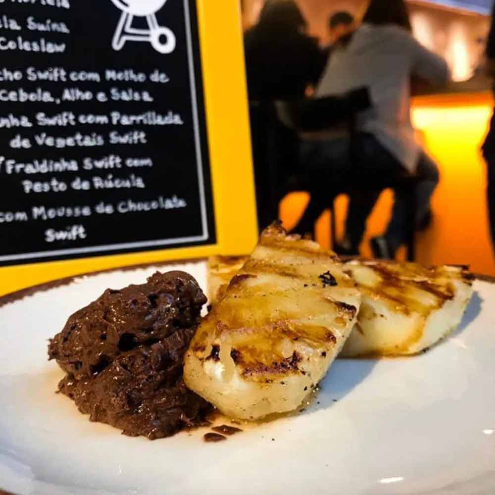 Receita de Abacaxi com Mouse de Chocolate