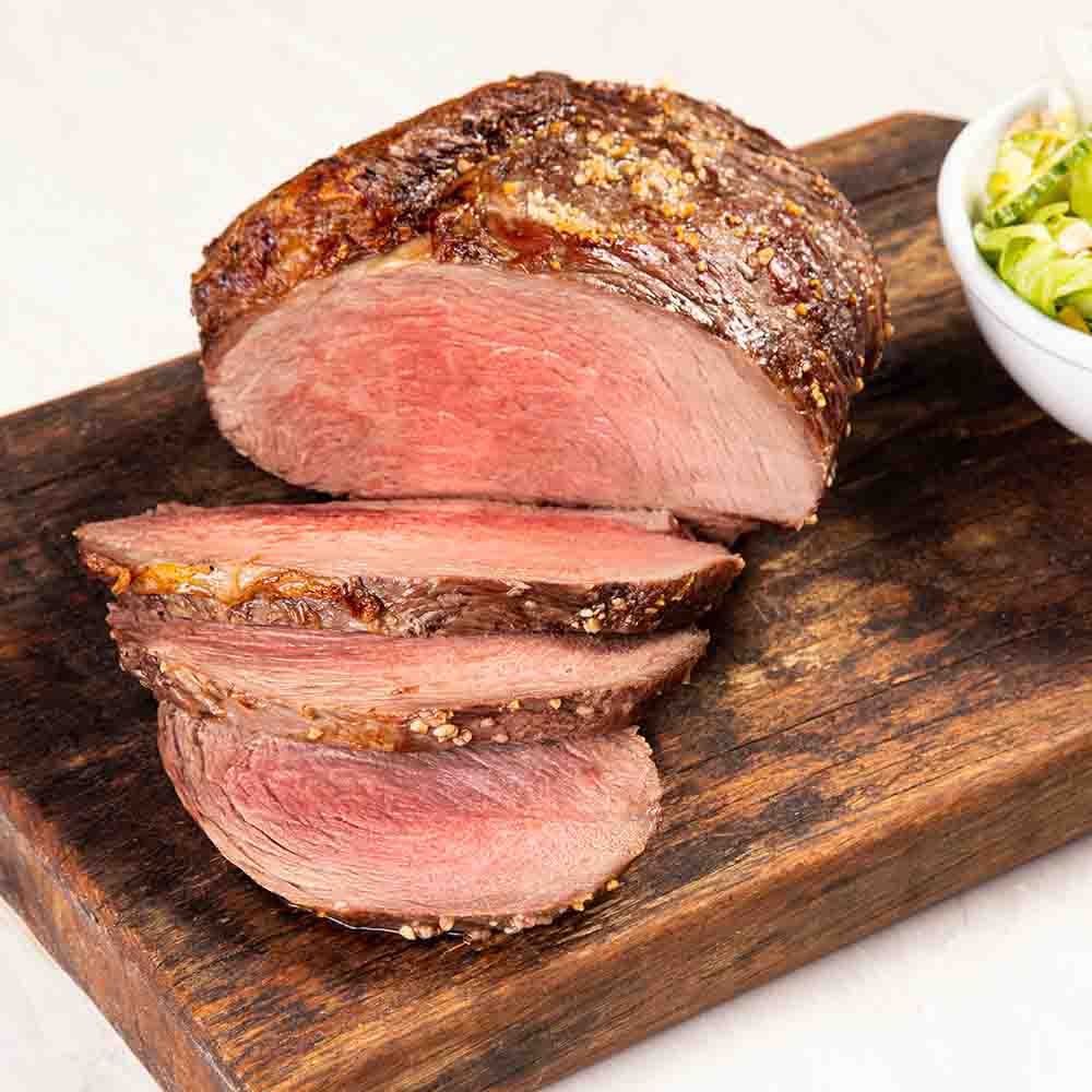 Receita de Baby Beef Black na Brasa com Salada de Abobrinha