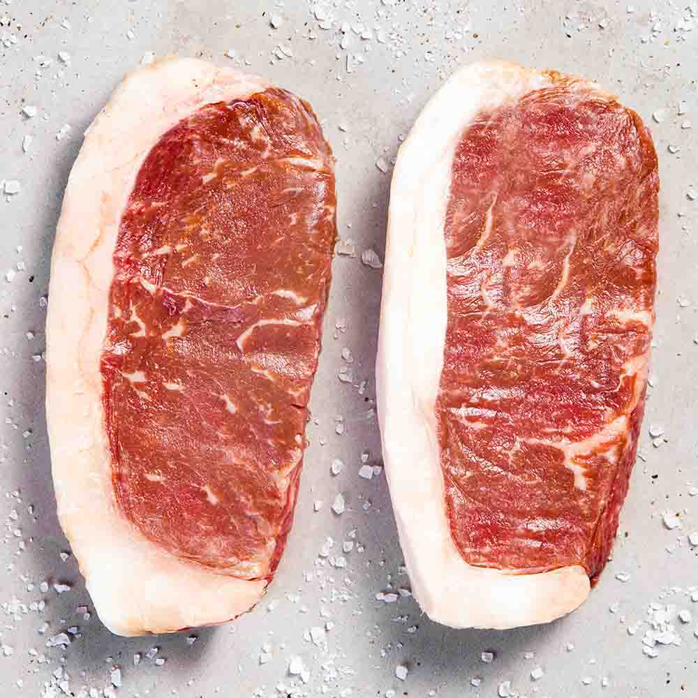Receita de Bife Chorizo Wagyu na brasa com salada coleslaw