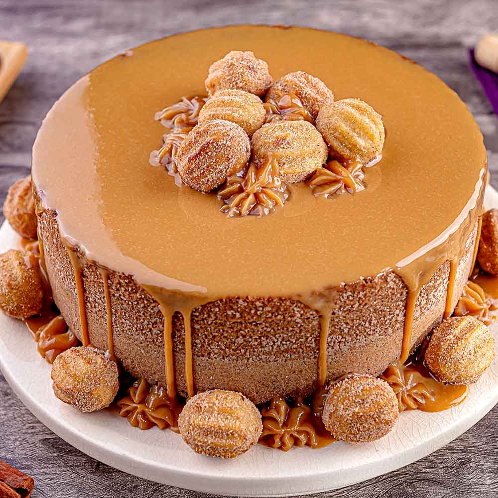 Receita de Bolo de Canela com Churros de Doce de Leite