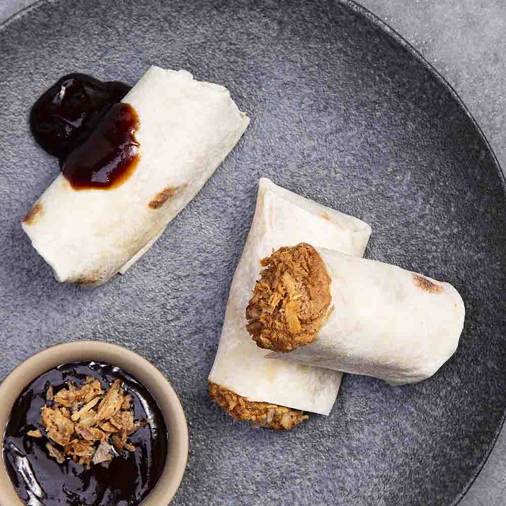 Receita de Burritos com molho BBQ e cebola crispy