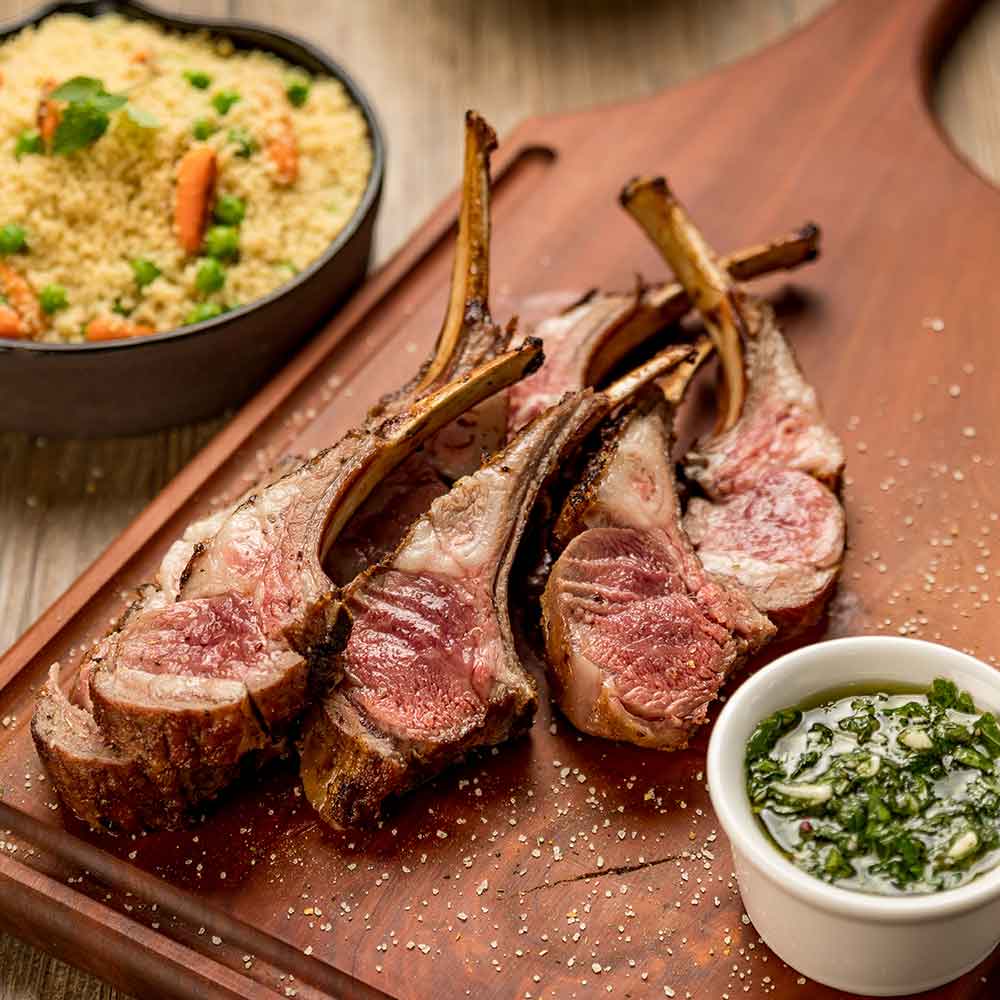 Receita de Carré Francês de Cordeiro com Cuscuz Marroquino