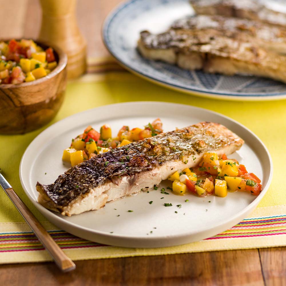 Receita de Costela de Tambaqui com Vinagrete de Manga