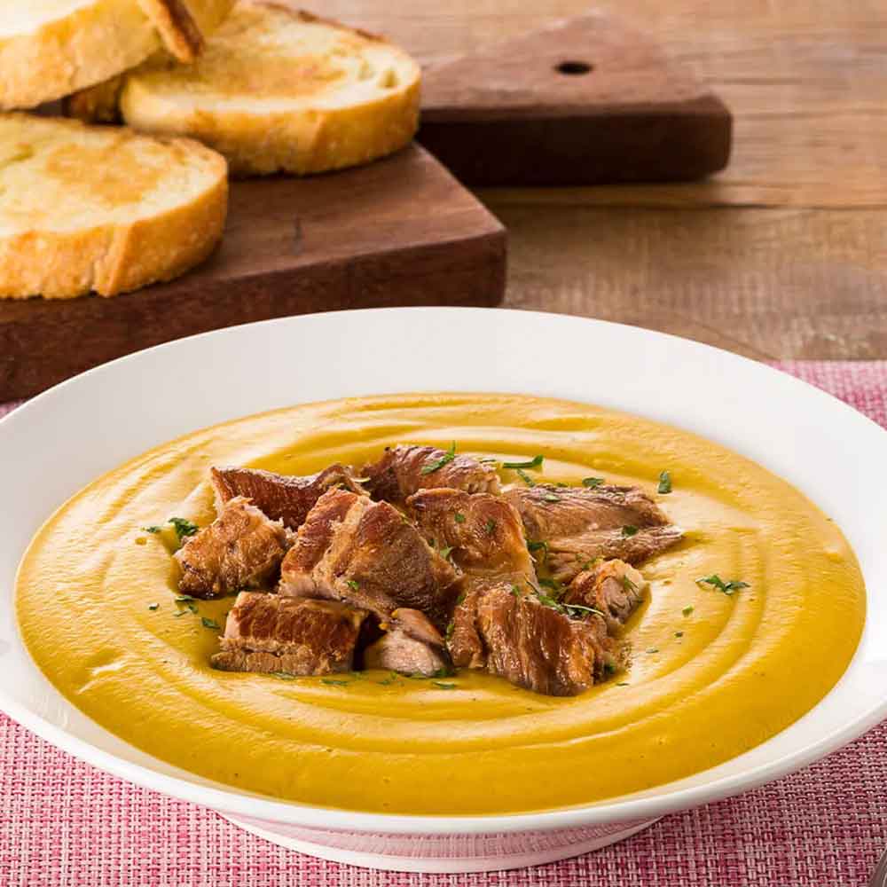 Receita de Creme de Abóbora com Costela Suína