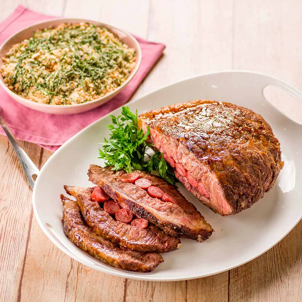 Receita de Cupim Recheado com Linguiça e Farofa de Couve