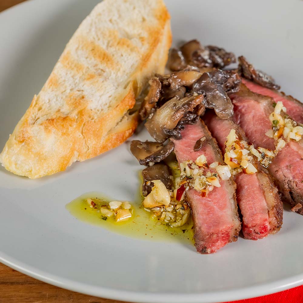 Receita de Fraldinha com Cogumelos e Castanhas