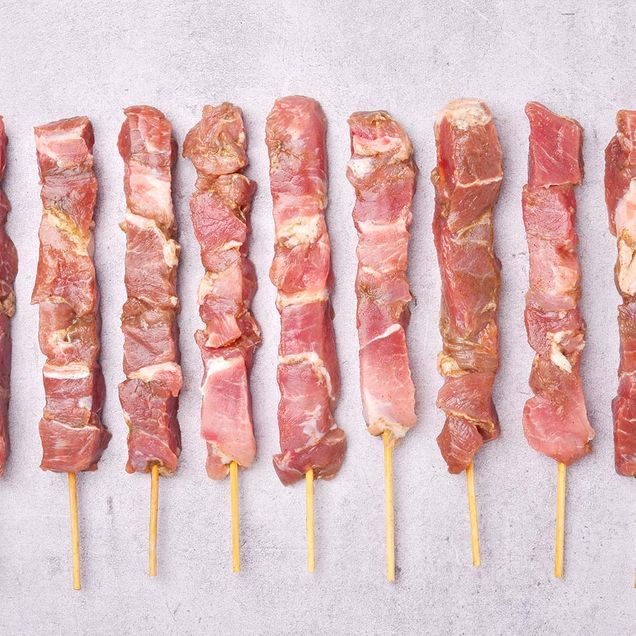 618928-espetinho-suino-innatura 618928-espetinho-suino-innatura