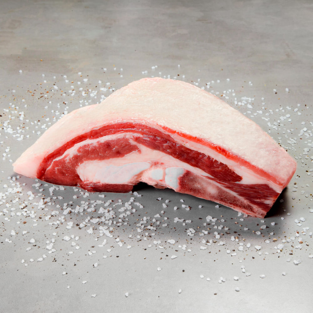 Receita de Costela Bafo com Tutu de Feijão e Tartar de Banana