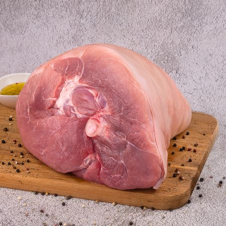 615719-pernil-suino-com-osso-sem-tempero_1