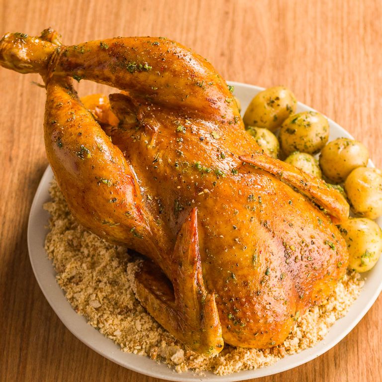 617344-frango-inteiro-caipira_rec