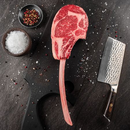 617376-tomahawk-black_inn