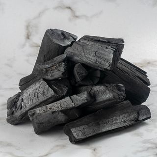 617291-carvao-vegetal_inn