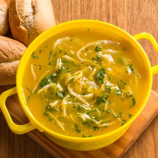Caldo de Mandioquinha com Frango Swift 350g