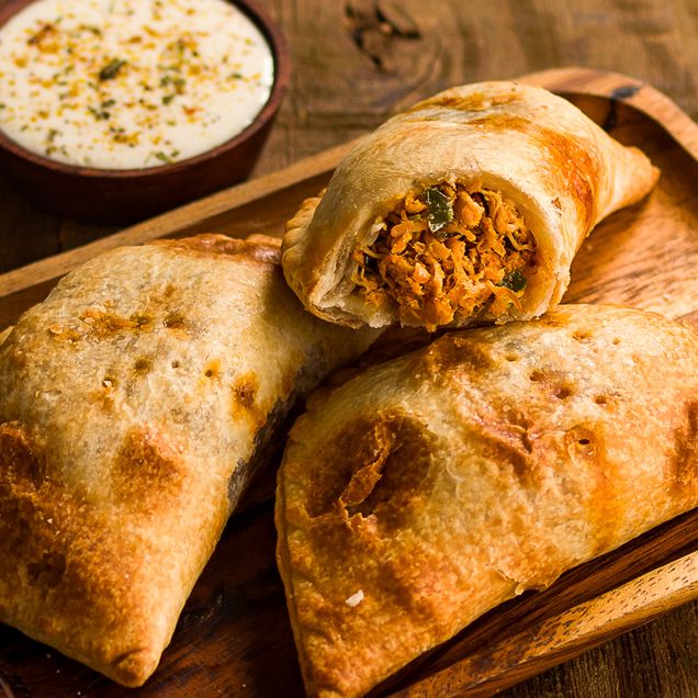 621776-empanada-frango-requeijao_rec 621776-empanada-frango-requeijao_rec