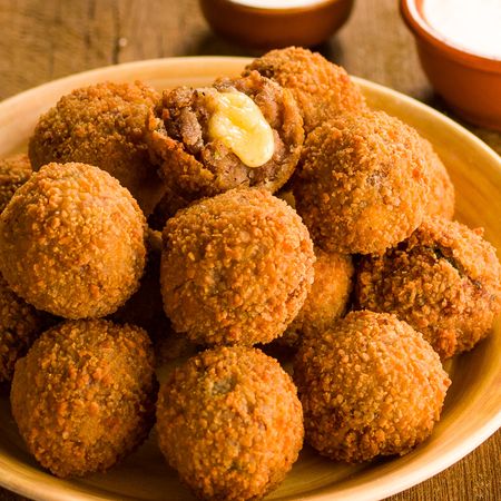 622696-bolinho-de-carne-com-mussarela-pre-frito_rec