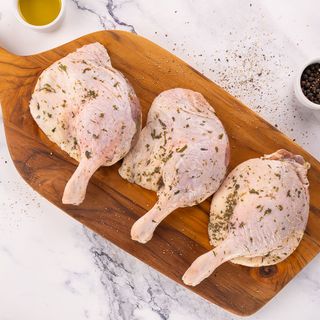 Coxa e Sobrecoxa de Pato Assa Fácil 700g