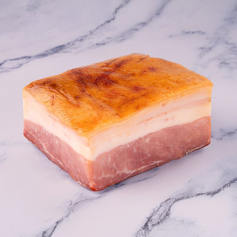 623203-bacon-de-paleta-cozido-em-pedaco-prieto_inn