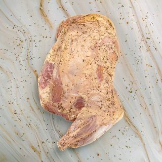 Paleta de Cordeiro Temperada Swift de 1,6kg a 2,2kg