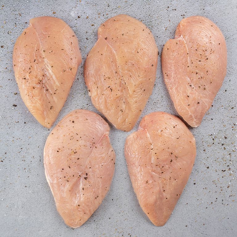 616916-file-de-peito-de-frango-em-bifes_inn