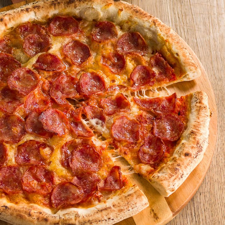 618283-pizza-artesanal-calabresa_rec