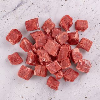 618720-carne-de-panela-em-cubos_inn