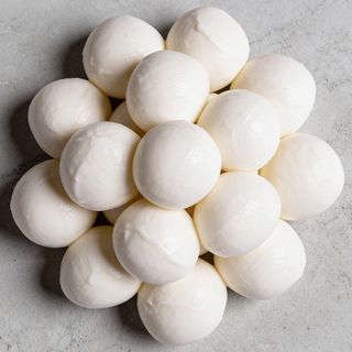 623647-queijo-mussarela-bolinha_inn