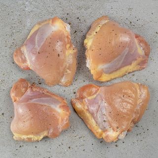 Filé de Coxa e Sobrecoxa sem Pele Swift 1Kg