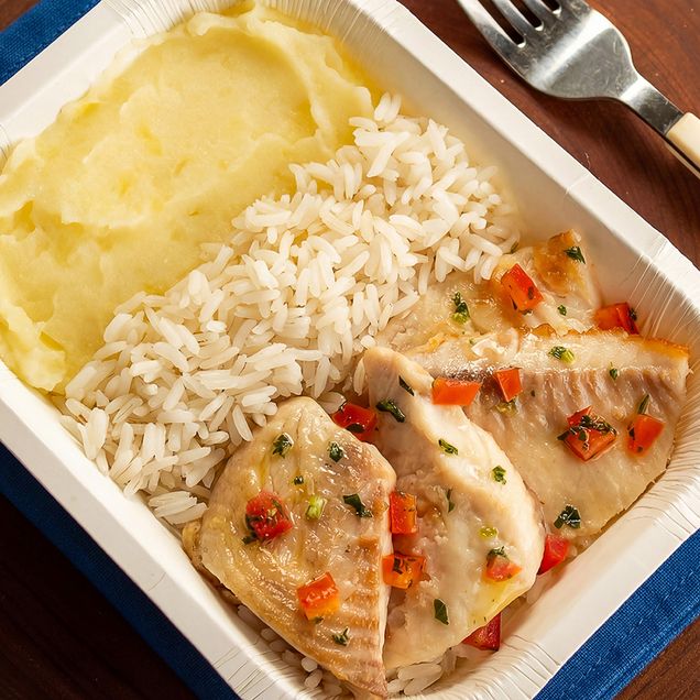 623812-file-de-tilapia-com-pure-de-batata-e-arroz-swift-prato-feito_rec 623812-file-de-tilapia-com-pure-de-batata-e-arroz-swift-prato-feito_rec
