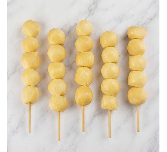 Espetinho de Queijo Provolone Defumado Bolinha Swift 310g