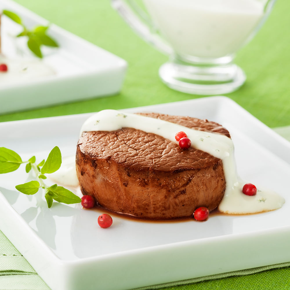 Medalhão de Filé Mignon ao Molho de Gorgonzola