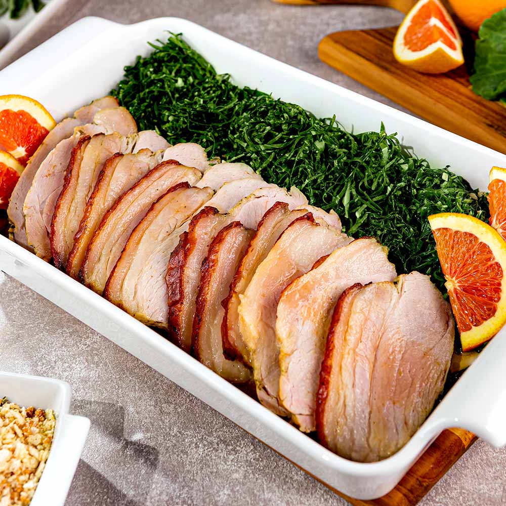 Pernil Suíno e Laranja Assados e Couve na Manteiga